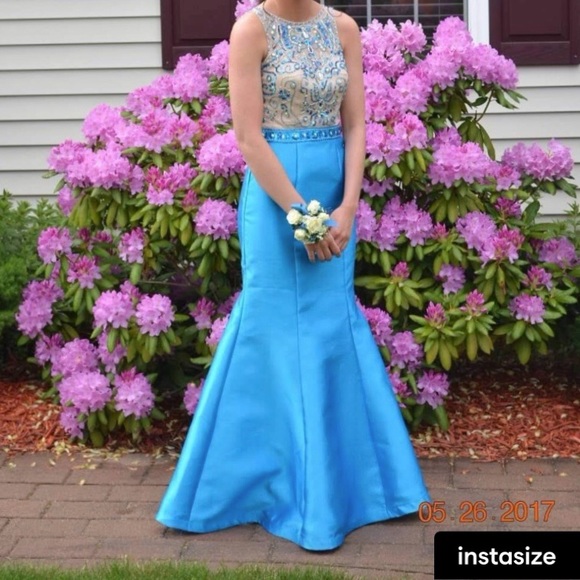 Blue Prom/Pageant Gown - Picture 4 of 4